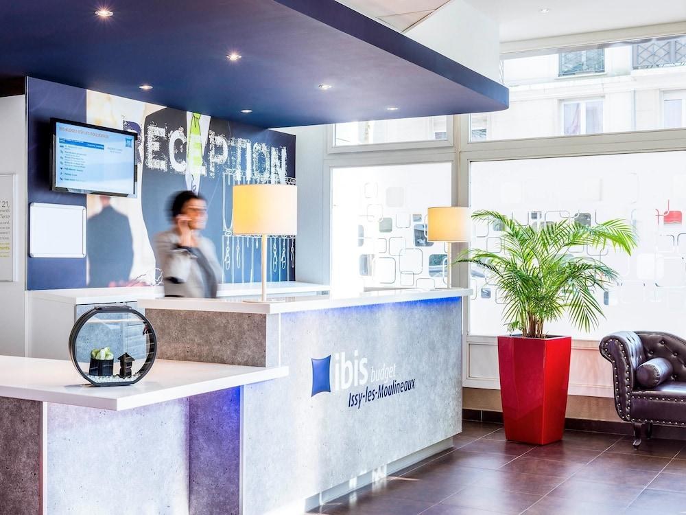 ibis budget Issy Les Moulineaux Paris Ouest photo 1