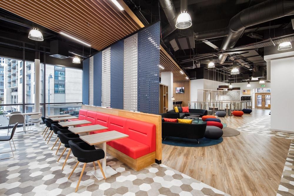 Holiday Inn Express Birmingham - City Centre by IHG photo 2