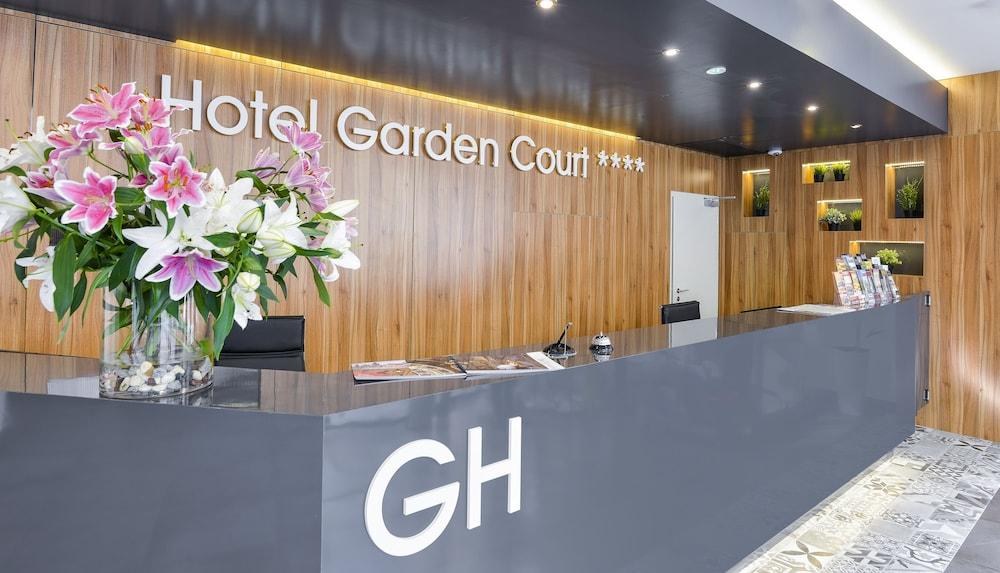 Hotel Garden Court photo 2