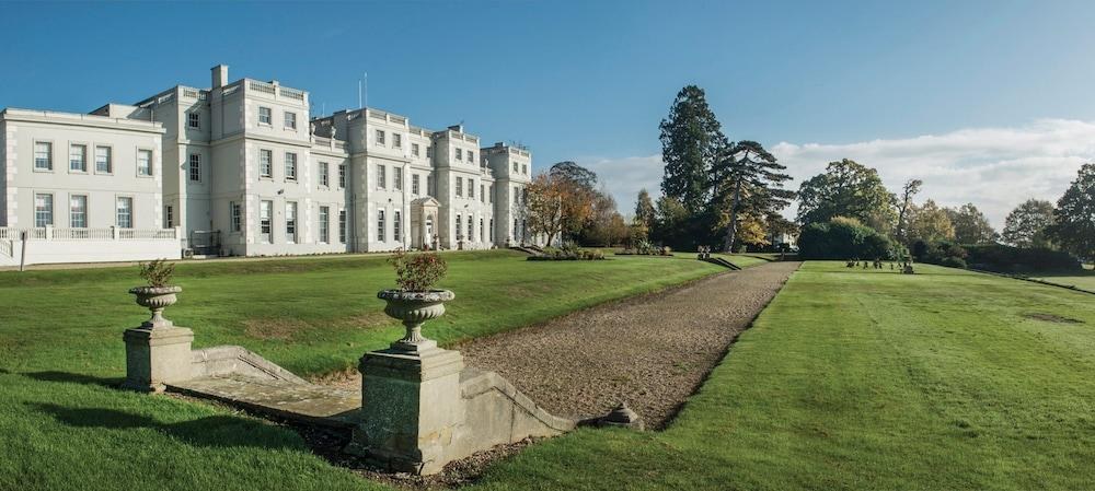 De Vere Wokefield Estate photo 4