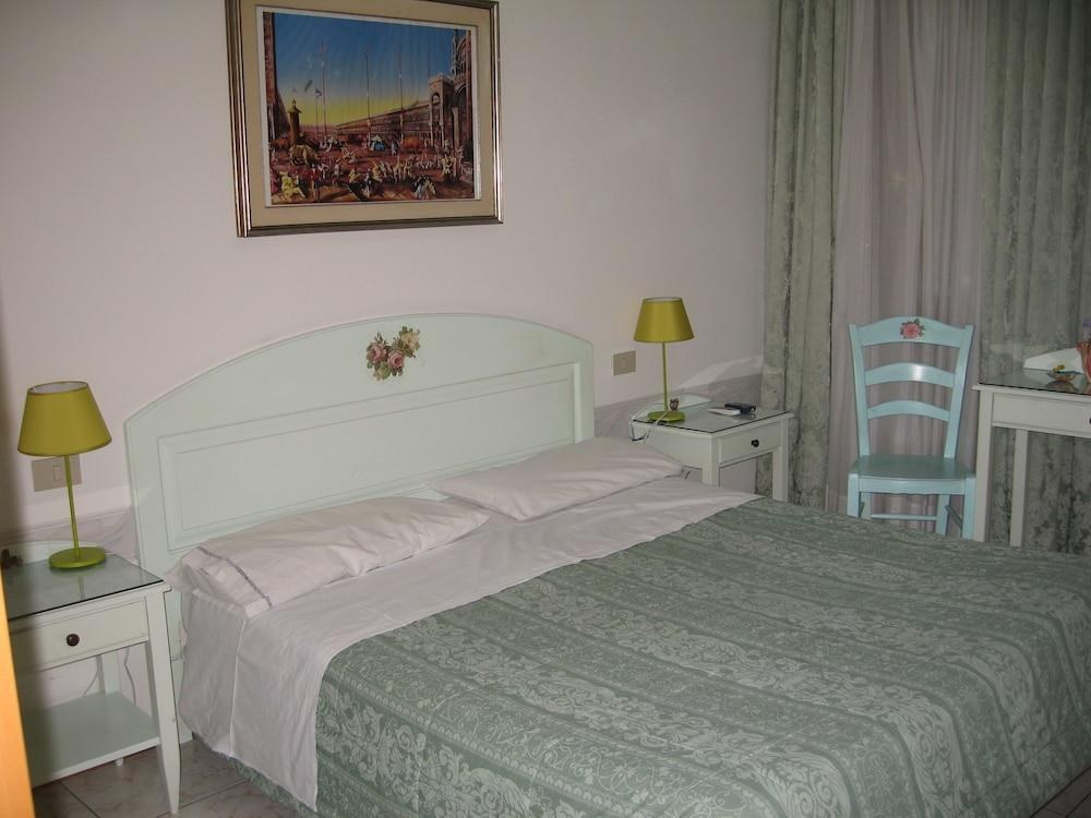 Adua Hotel photo 4