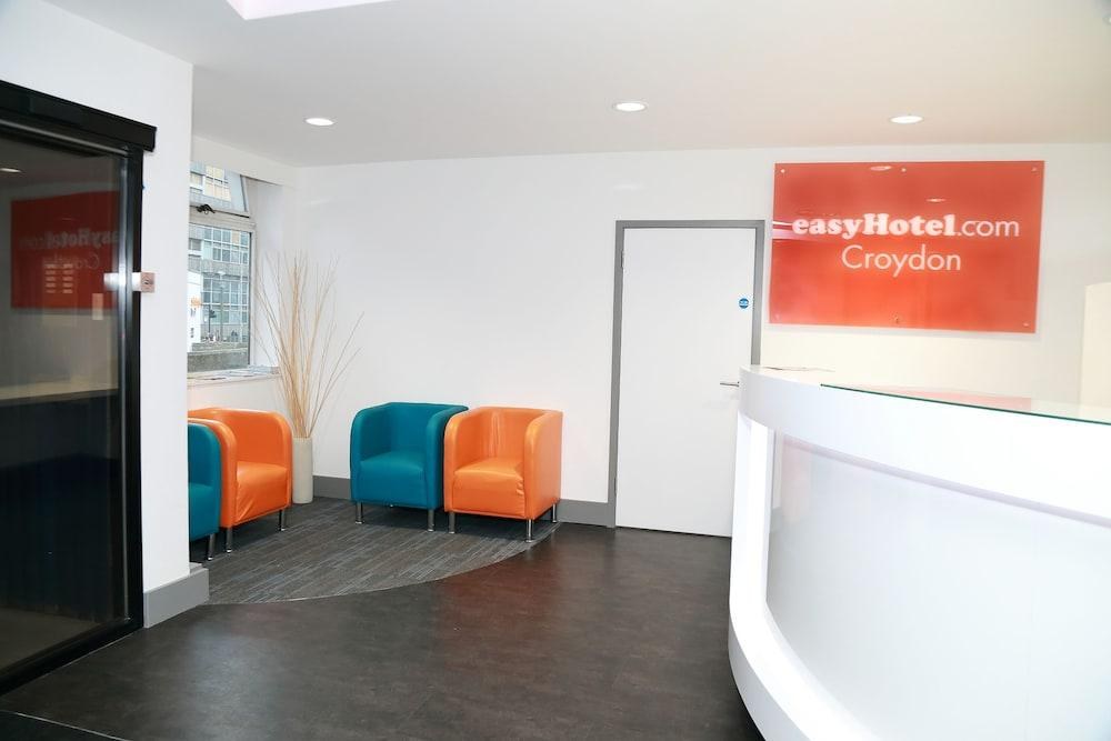 easyHotel London Croydon photo 1