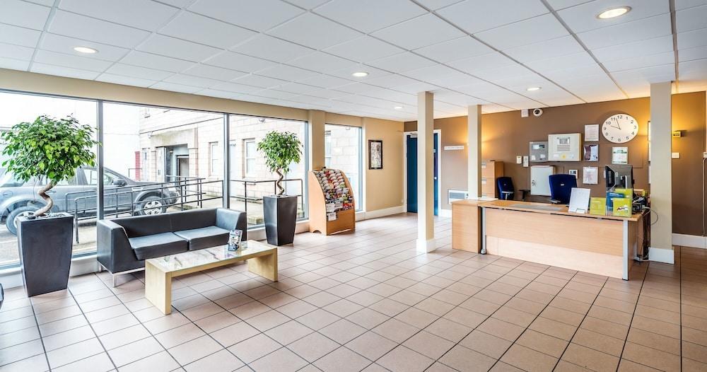 KM Hotel photo 1