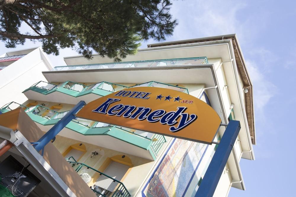 Kennedy Hotel