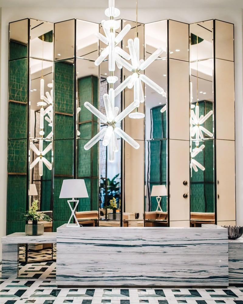 SLS LUX Brickell photo 1