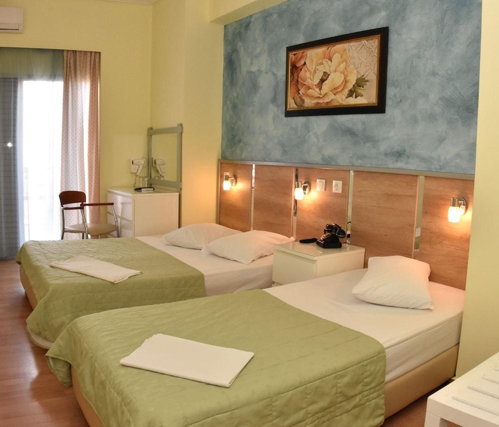Hotel Socrates photo 3