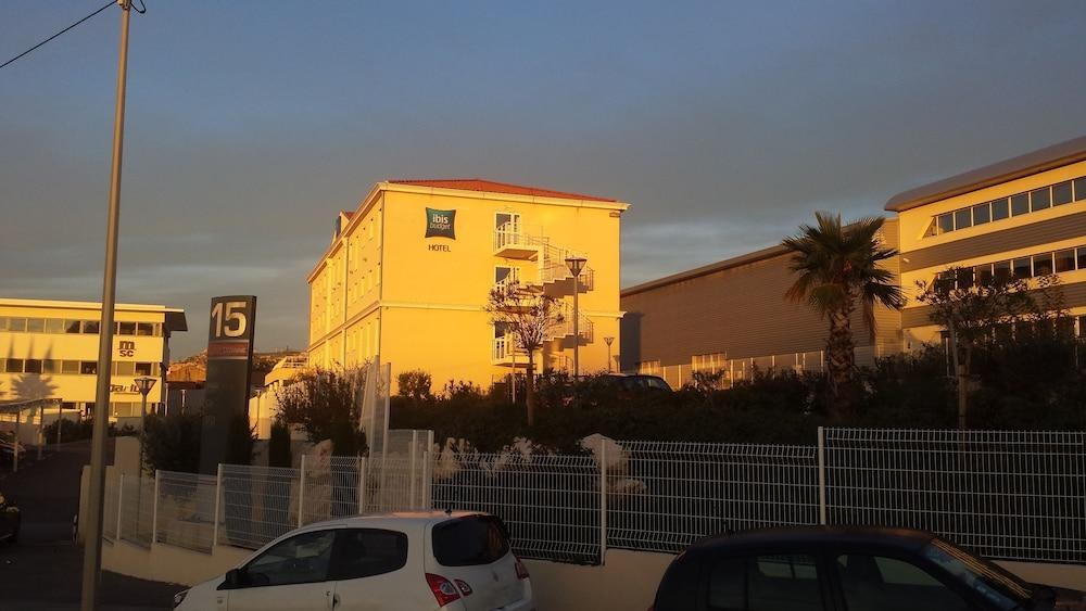 Ibis Budget Marseille L'estaque photo 2