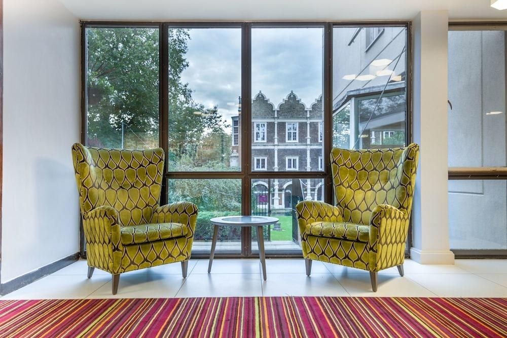 Safestay London Kensington Holland Park photo 3