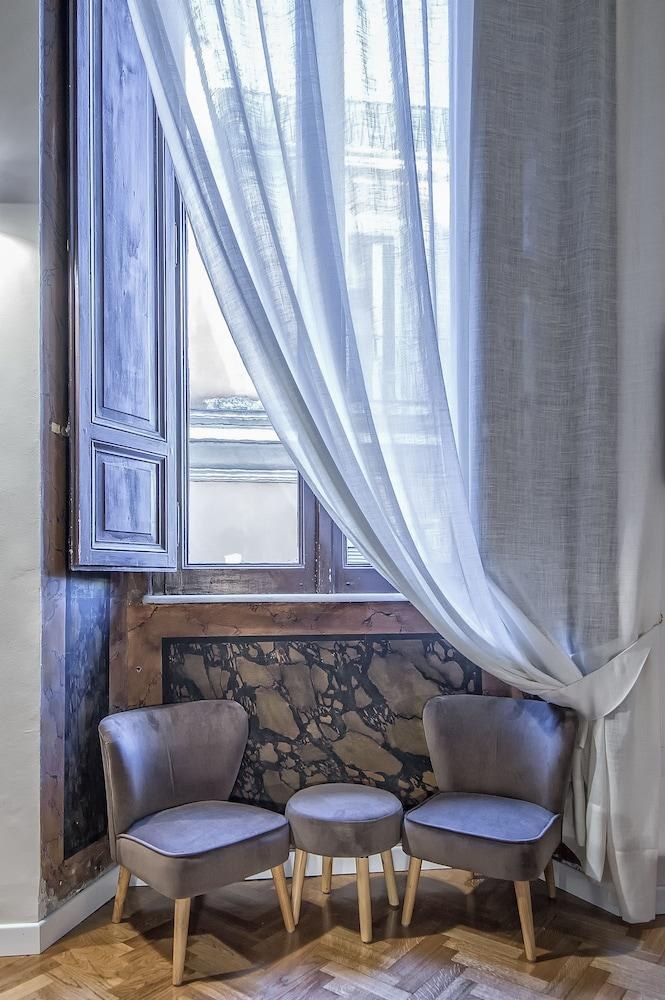 Terrace Pantheon Relais photo 4