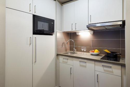 Aparthotel Adagio Paris Nation photo 2