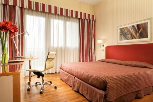 UNAWAY HOTEL & RESIDENCE QUARK DUE MILANO photo 2