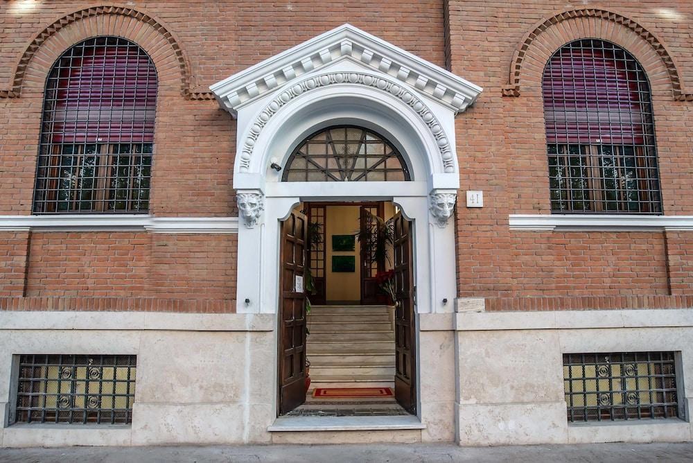 Albergo Etico Roma