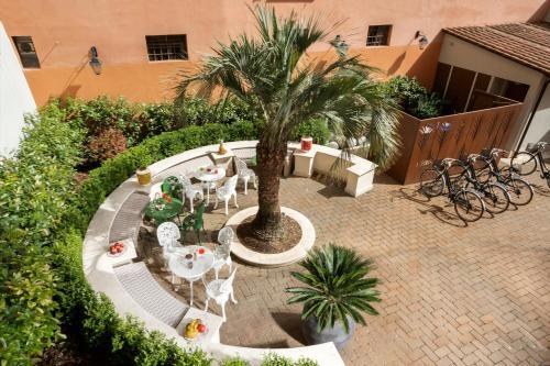 Palm Suites - Small Luxury Hotels of the World photo 3