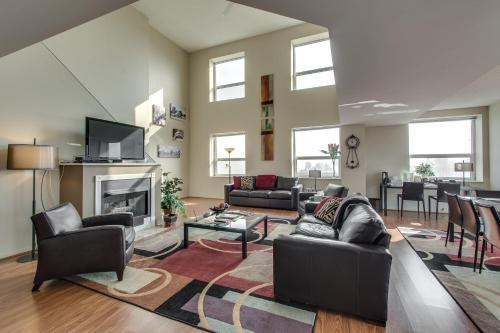 The Penthouse At Grand Plaza photo 3