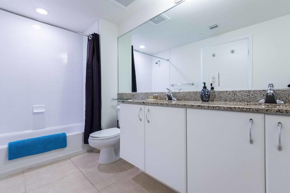 DHARMA HOME SUITES BRICKELL MIAMI AT ONE BROADWAY photo 3