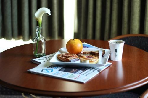 Mirage Inn & Suites