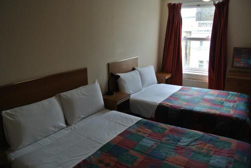 Carlton Hotel photo 3