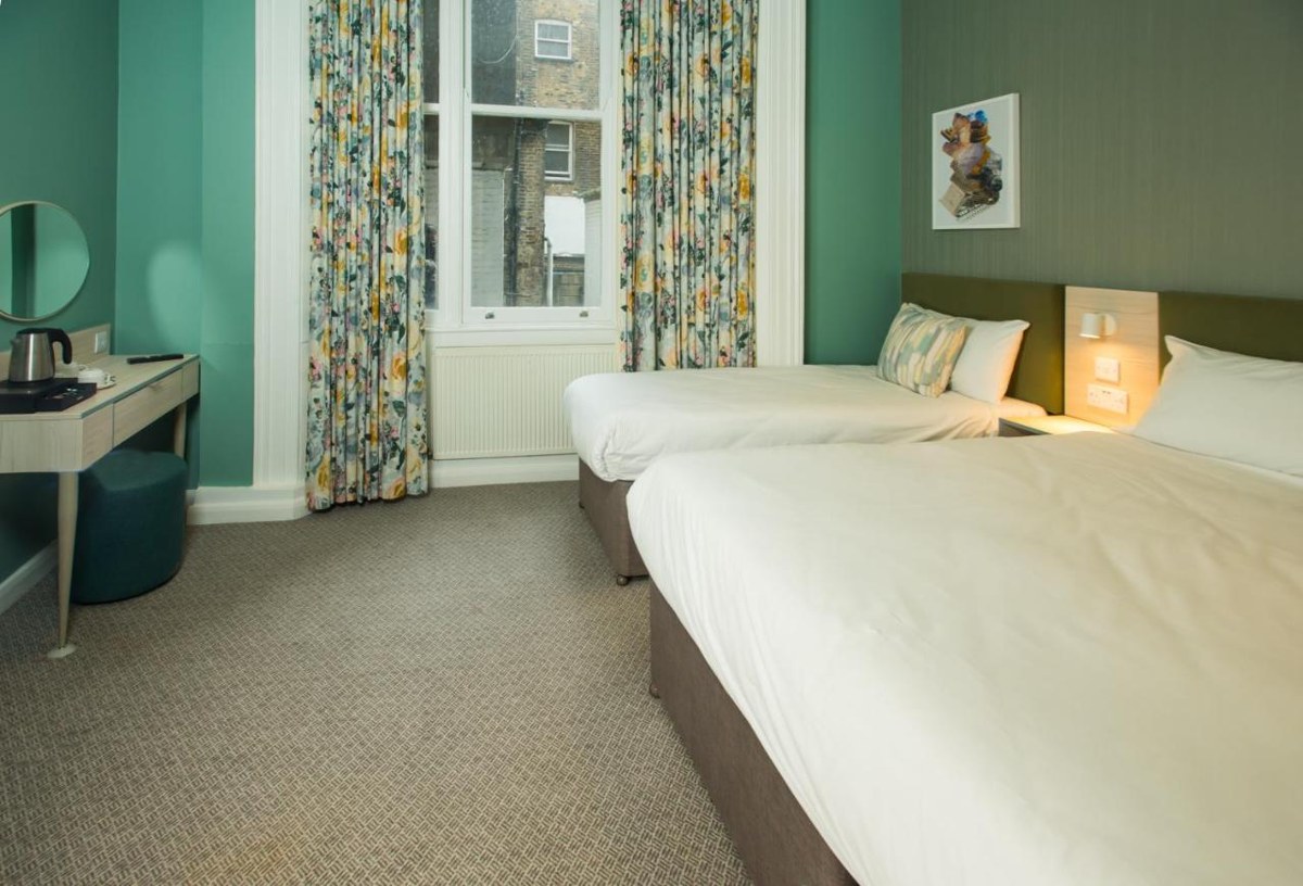 CARING HOTEL photo 4