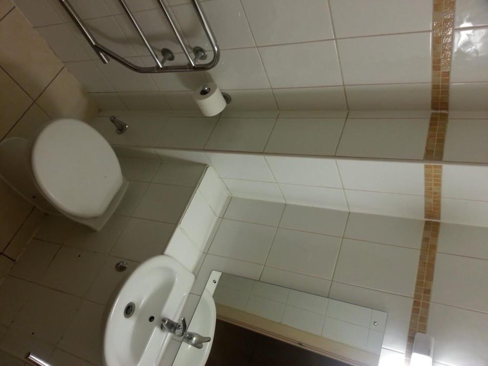 Berkeley Court Hotel photo 3