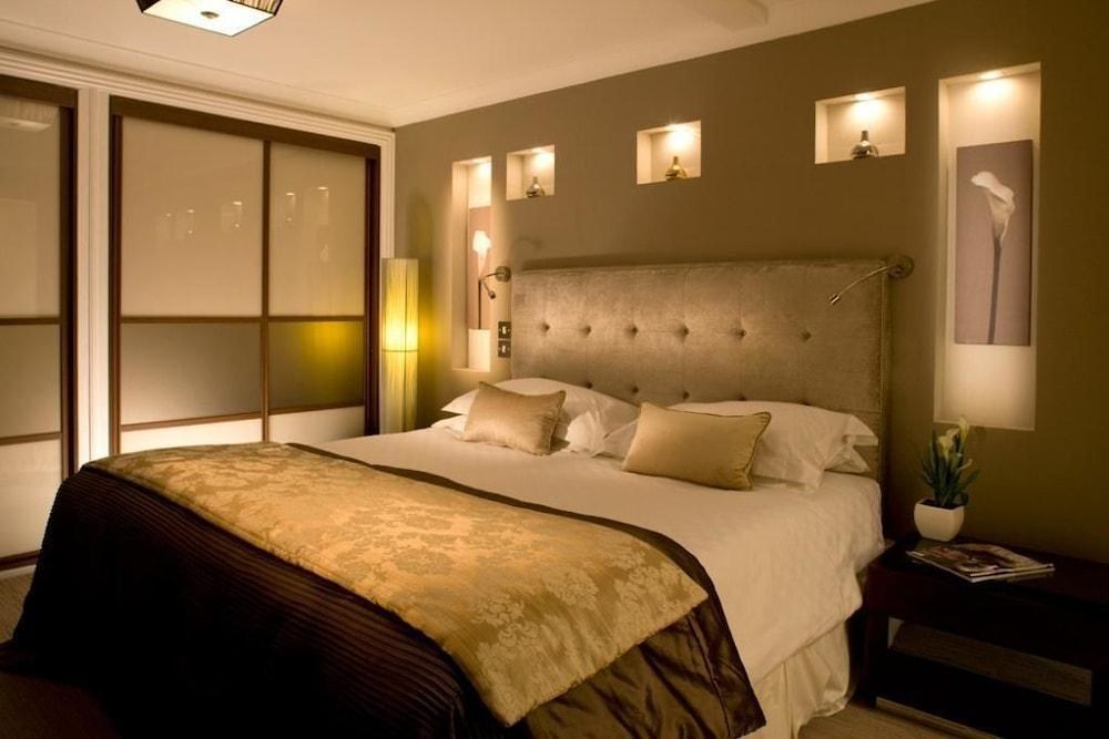 Beaufort House - Knightsbridge