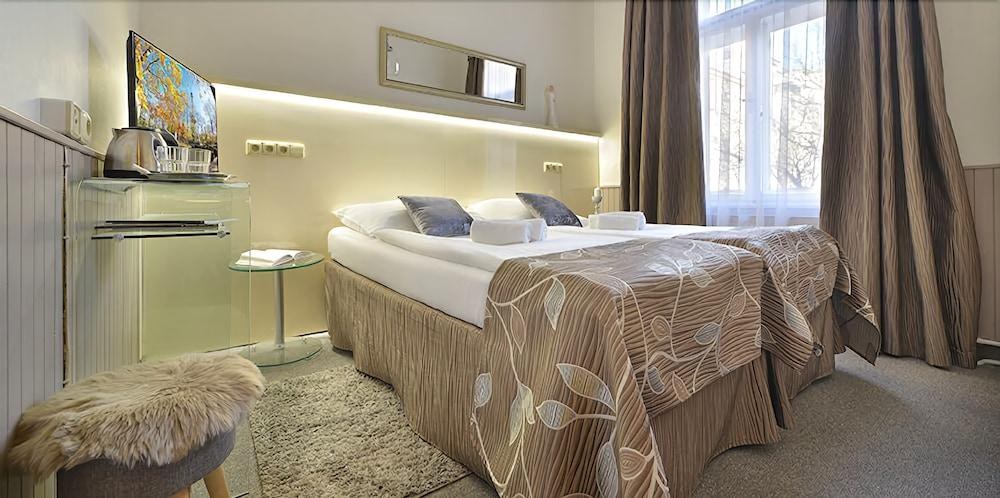 Anette Hotel