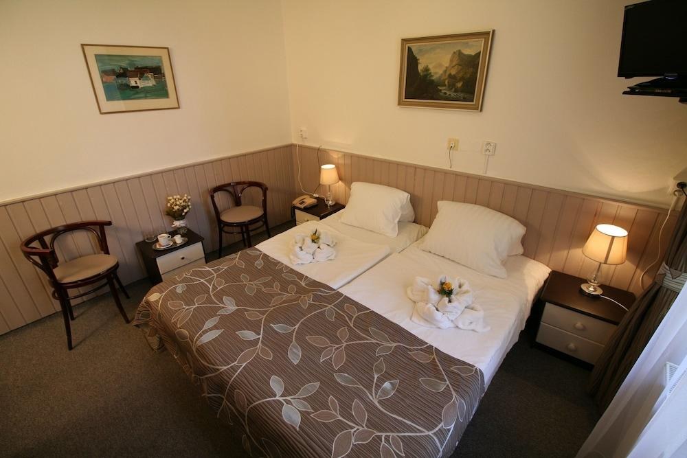Anette Hotel photo 1