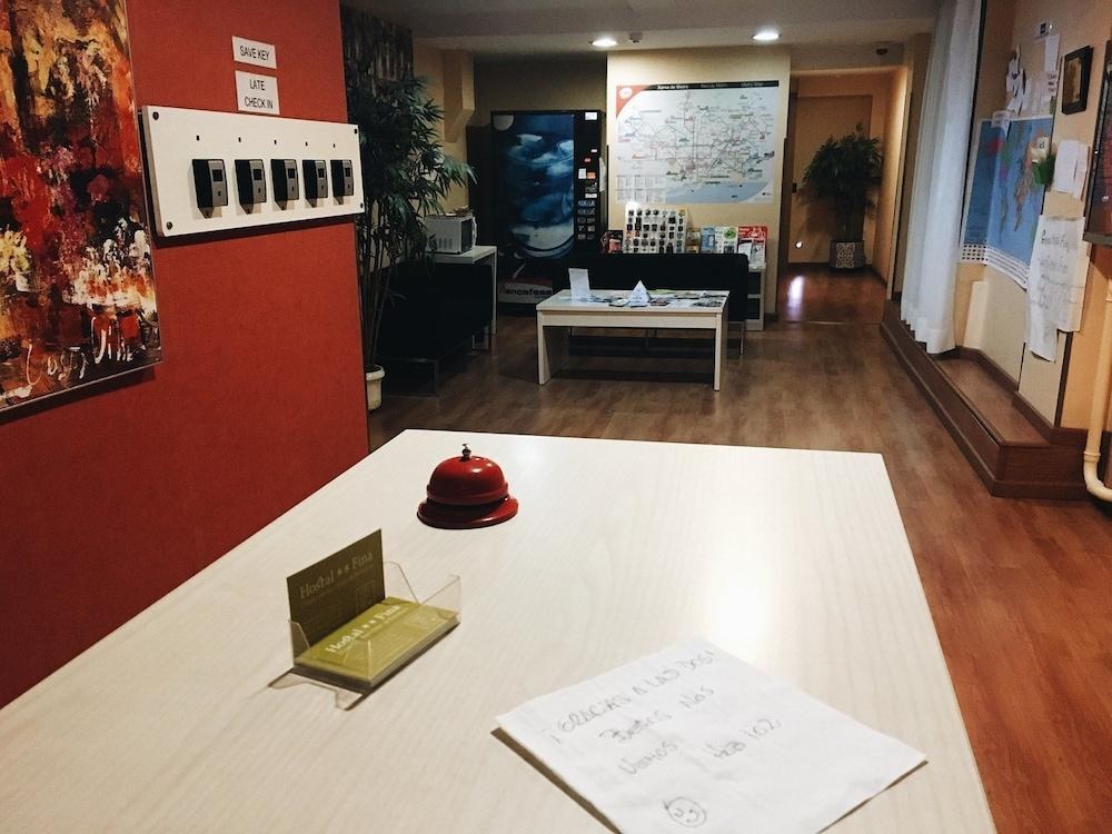 Hostal Fina photo 1