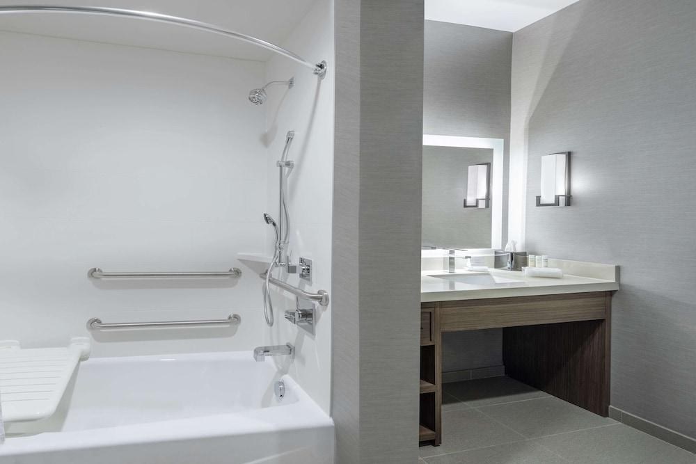 Homewood Suites By Hilton Houston Memorial City photo 3