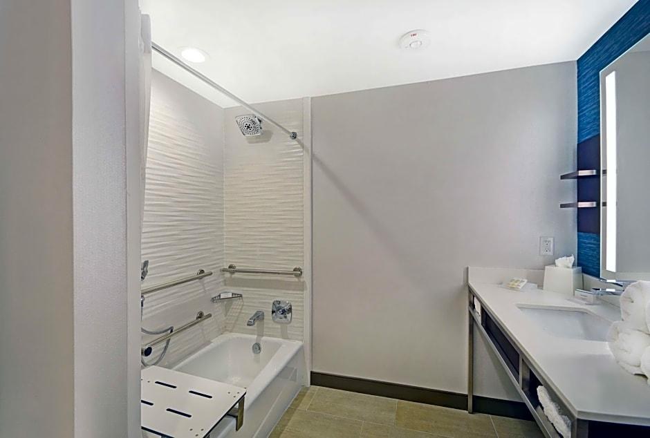 Hilton Garden Inn Houston Hobby Airport photo 3