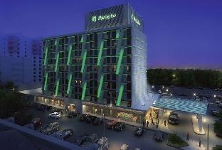 DoubleTree by Hilton Miami North I-95