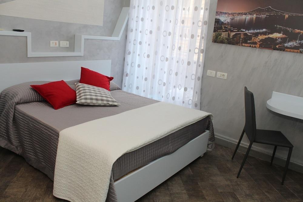 HOTEL RESIDENZA NICOLA AMORE photo 2