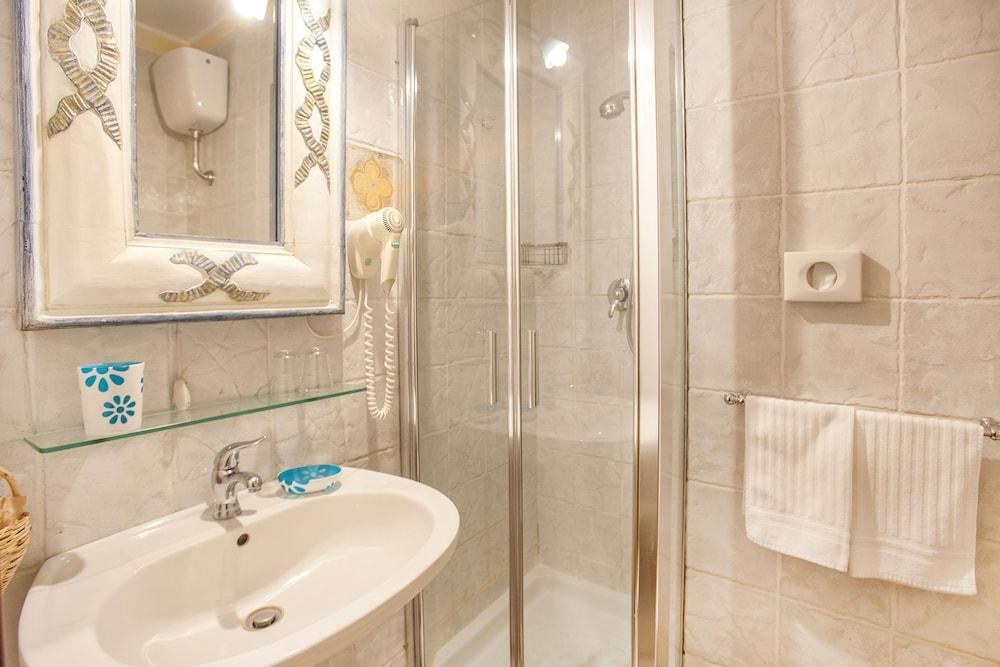 B&B L'Alloggio Dei Vassalli photo 3