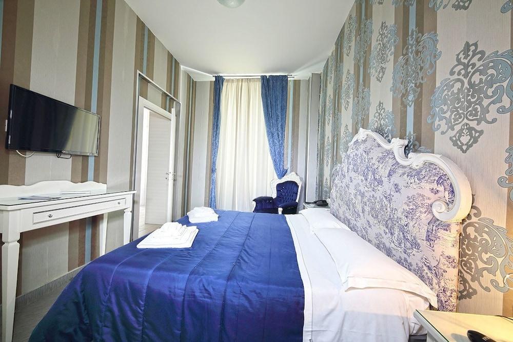 HOTEL NEW SAYONARA photo 2
