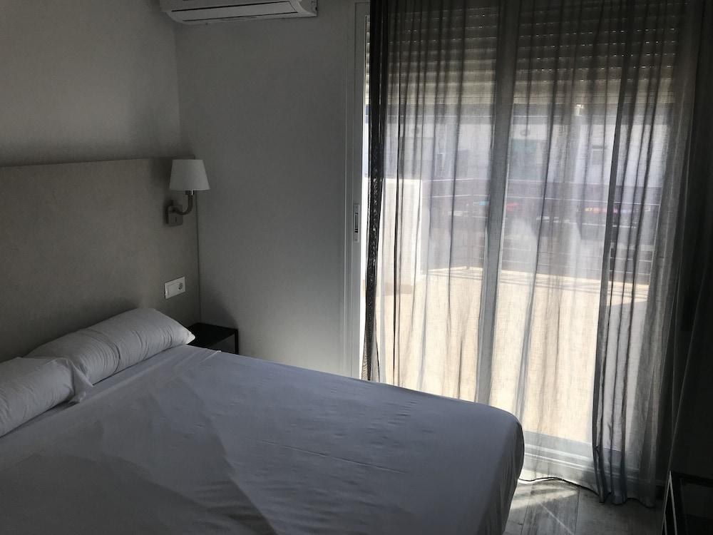 HOTEL BOUTIQUE CENTRO BBB AUTO CHECK IN photo 2