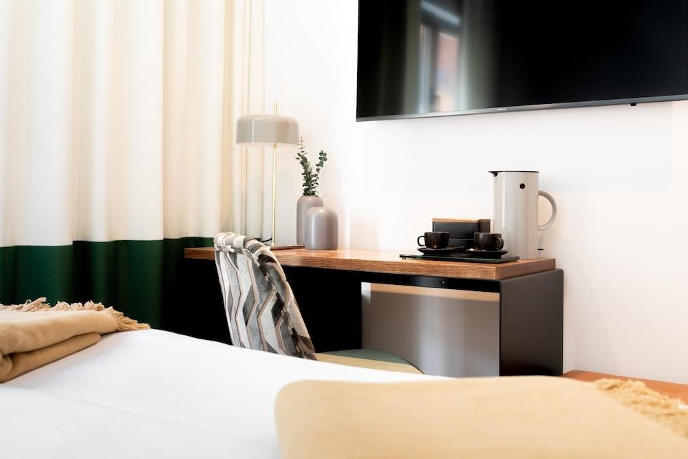 Cosmo Hotel Boutique photo 2