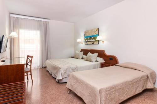 HC Hotel Magec photo 3