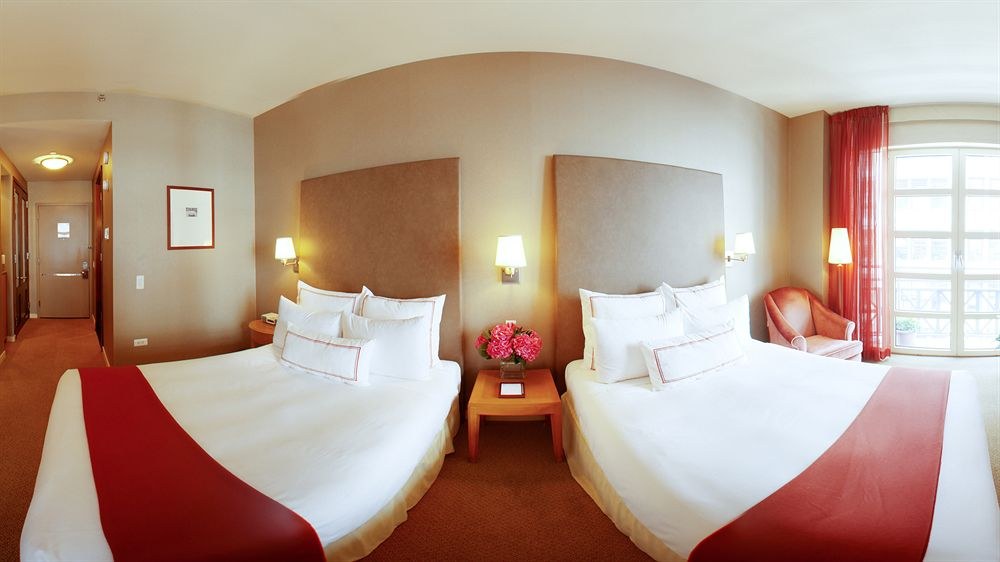 Hotel Giraffe by Library Hotel Collection photo 1