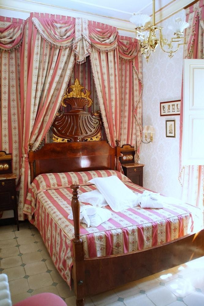 Sitges Royal Rooms photo 2