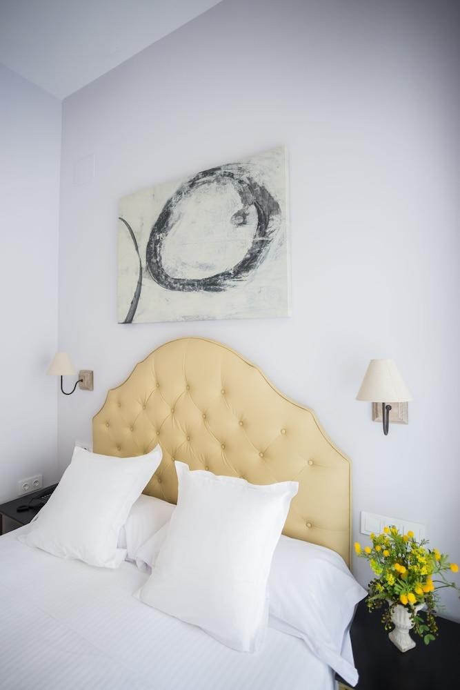 Casa de la Merced Suites photo 2