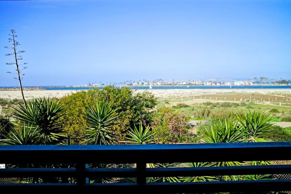 Ocean Villa Inn photo 1