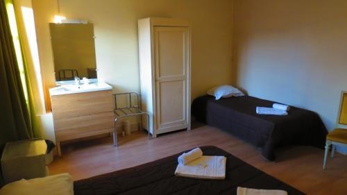 Hôtel Patricia - Strasbourg Hyper Centre photo 2