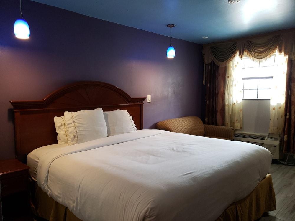 Summit Inn - Houston Medical Center - NRG Park photo 2