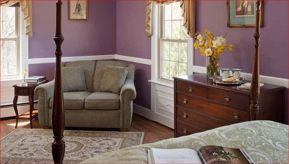1802 House Bed And Breakfast photo 1