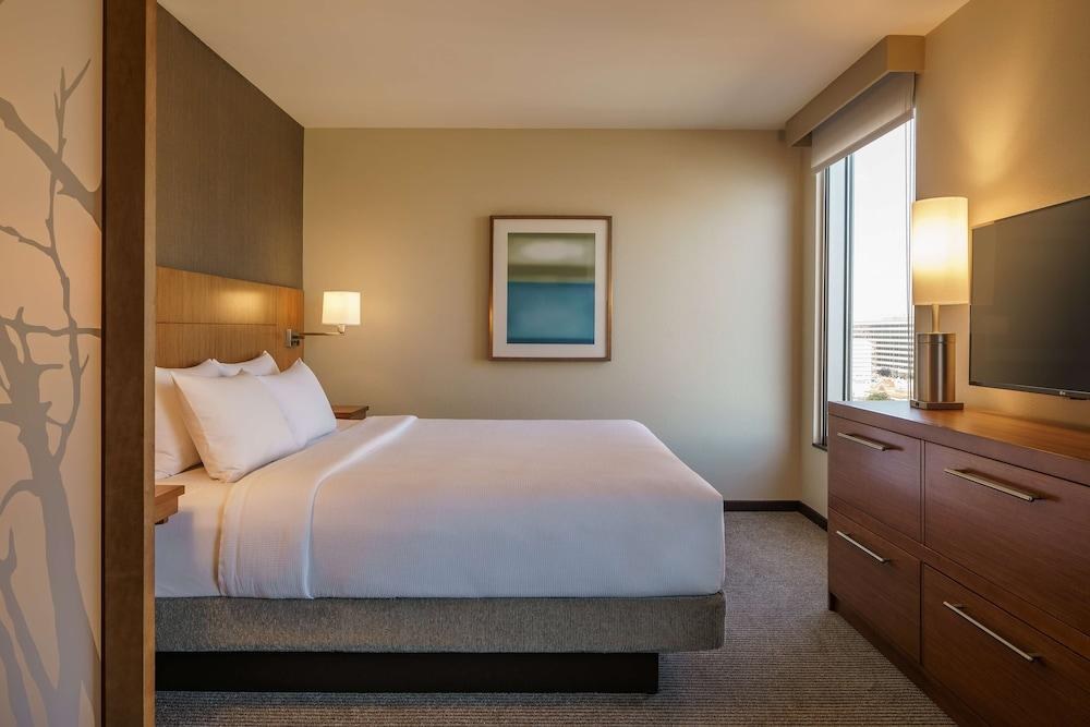 Hyatt Place Houston Galleria photo 1
