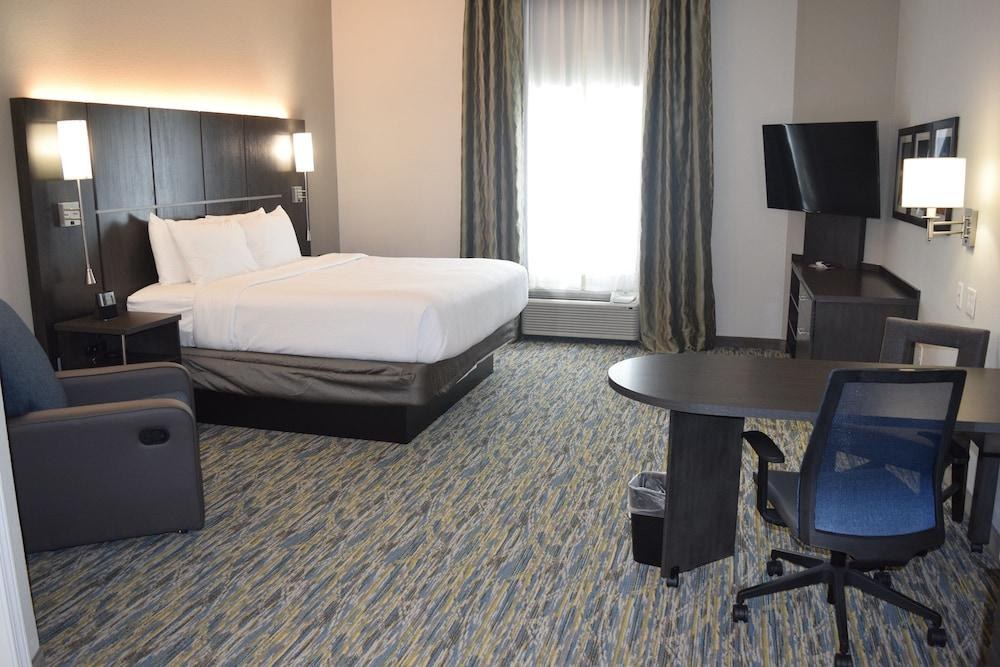 Candlewood Suites - Nashville Metro Center, an IHG Hotel photo 2