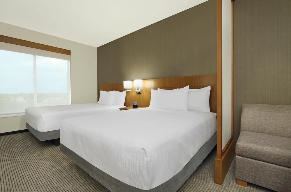 Hyatt Place Houston NW Vintage Park photo 1
