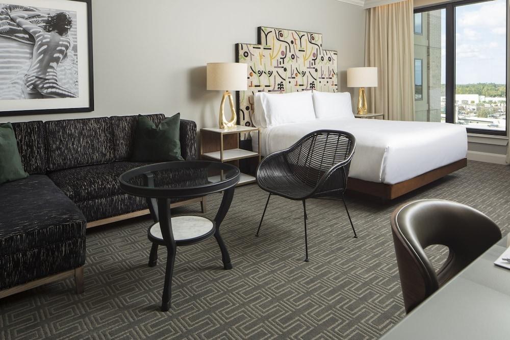 Hotel ZaZa Houston Memorial City photo 2