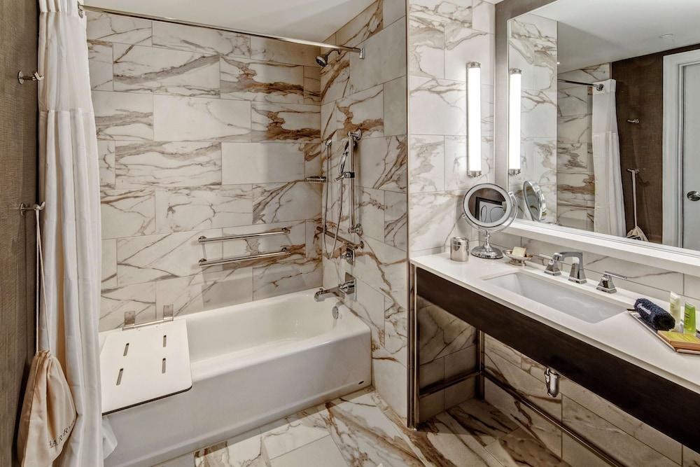 Hilton Nashville Green Hills photo 3