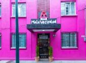 Mala Vecindad Beer Hotel