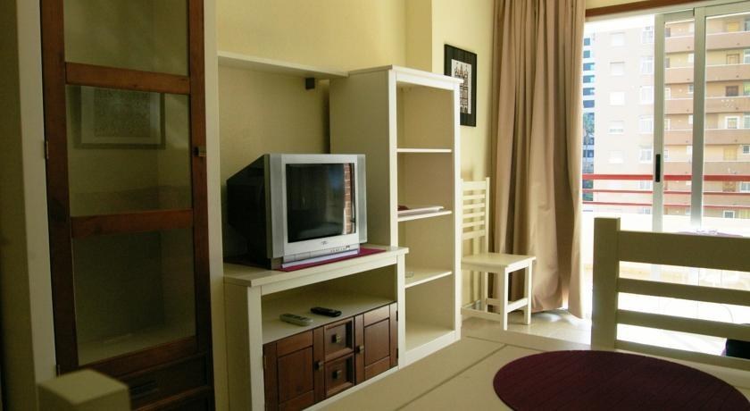 EUROPA CENTER APTS FB photo 3